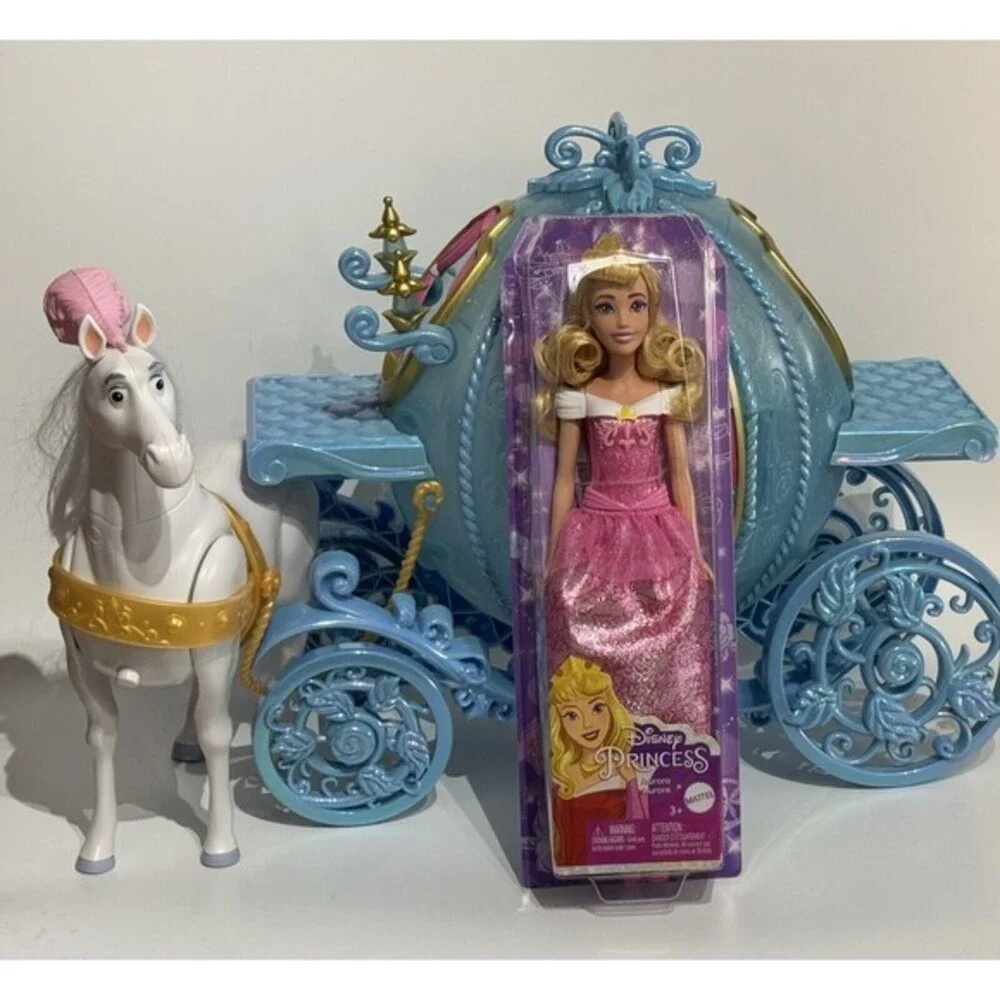 Cinderella Horse & Light Up Carriage Play Set  DOLL INCLUDED  (not A Cinderella)